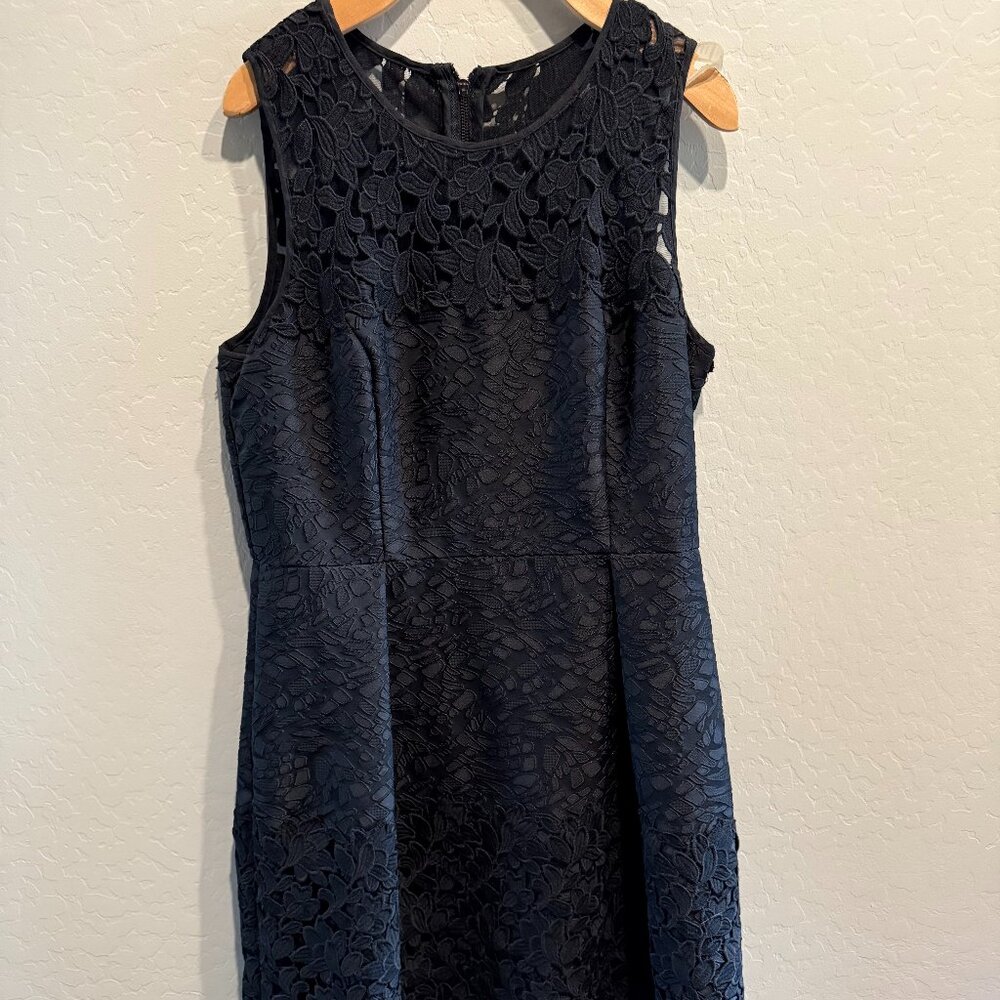 White House Black Market Black Lace Overlay Sleeveless Dress - 10